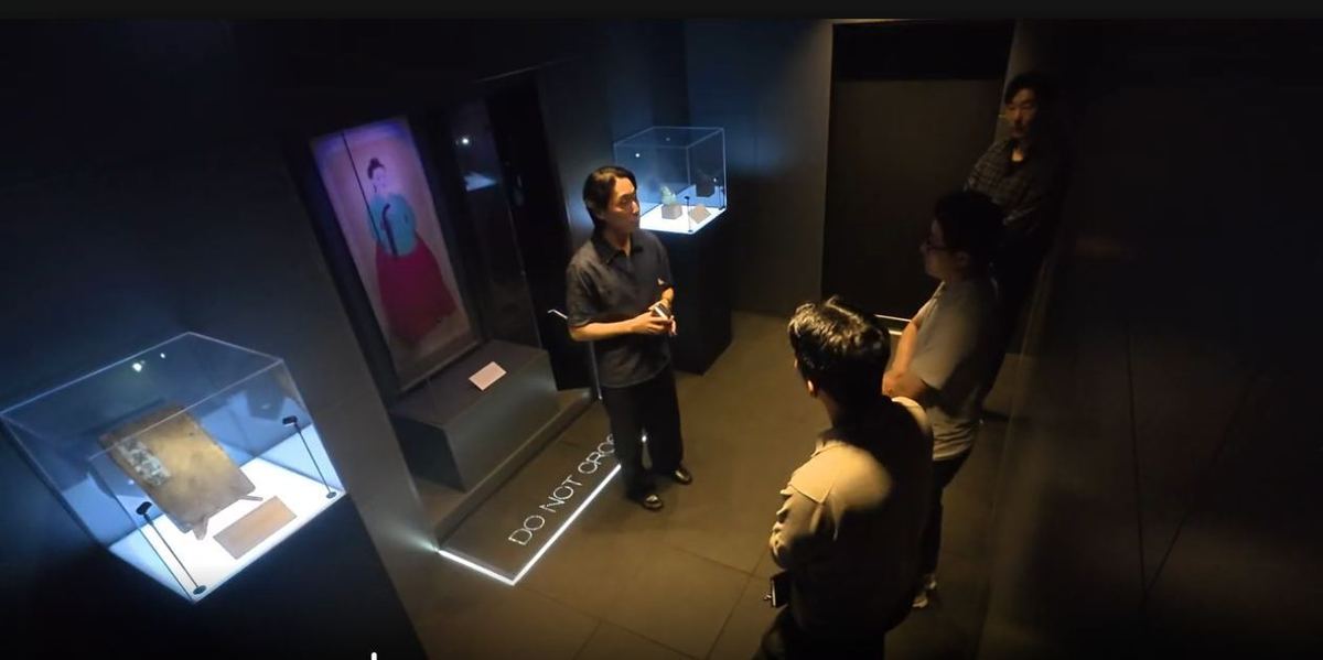 이머시브 방탈출 「미지헌」 전시 공간